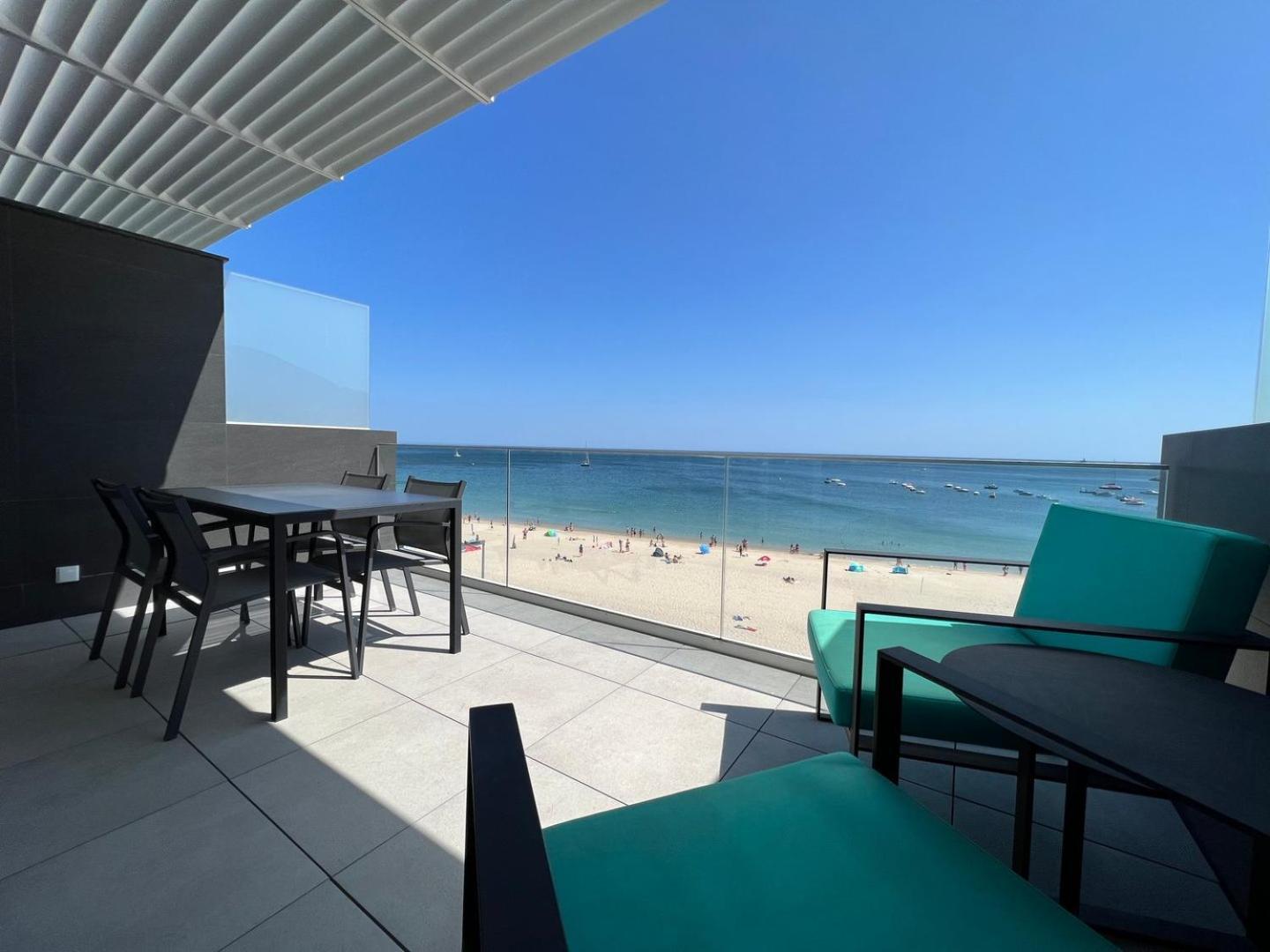 Guestready - Beachfront Naufrago'S Retreat 2 Sesimbra Exteriér fotografie