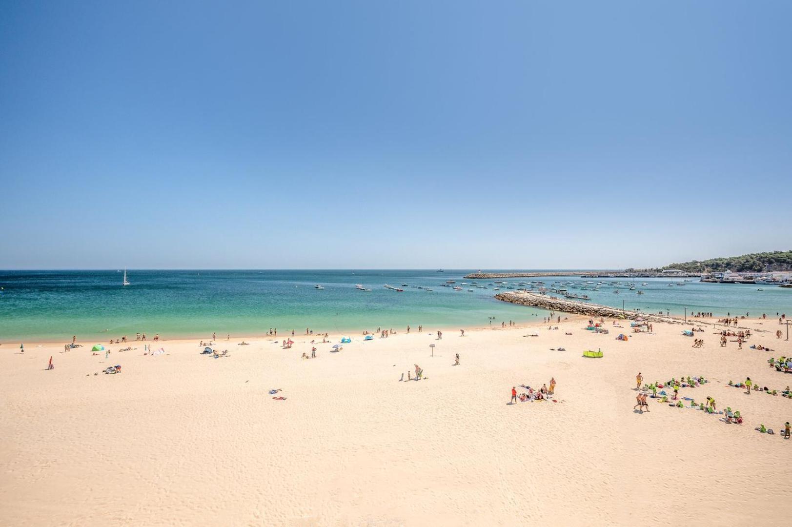Guestready - Beachfront Naufrago'S Retreat 2 Sesimbra Exteriér fotografie